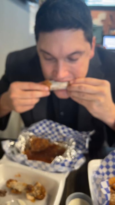 Wayne's Wings - Put one of my buddies on to this spot. - Chicken Wings Near Me - San Antonio, Texas