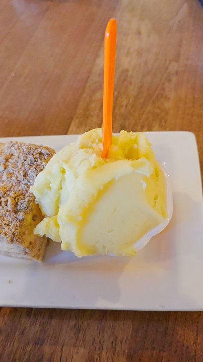 Mamma Maria's - The Pumpkin Tiramisu and Mango Gelato desserts. - Pizza Near Me - Salem, Virginia
