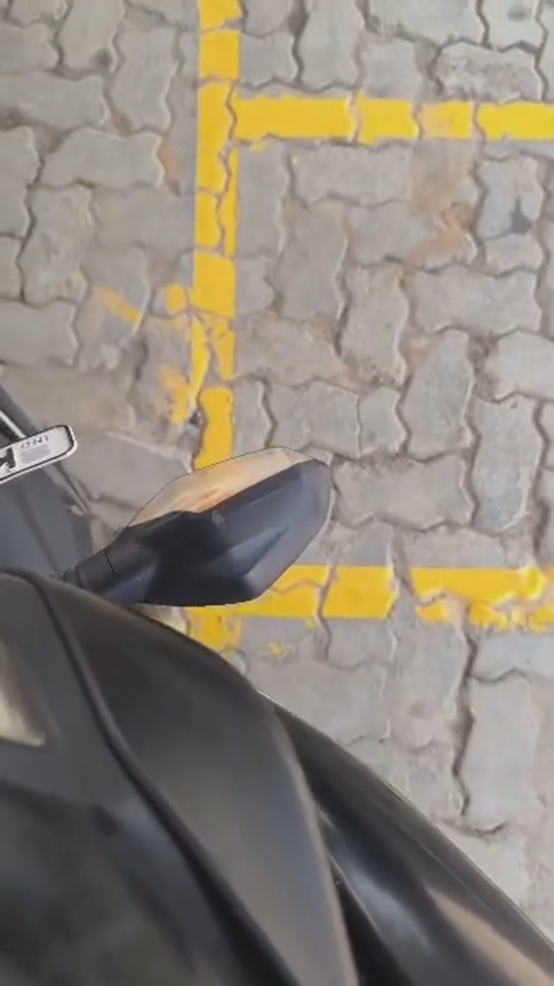 Walk-around video thumbnail