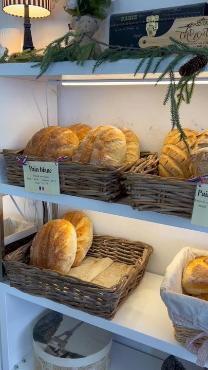 O Happy Bread - Fresh bread and French music... - Bakeries Near Me - Pahrump, Nevada