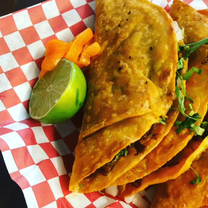 Doñitas Tacos - BEST BIRRIA TACOS IN ALL OF OREGON - Mexican Near Me - Umatilla, Oregon
