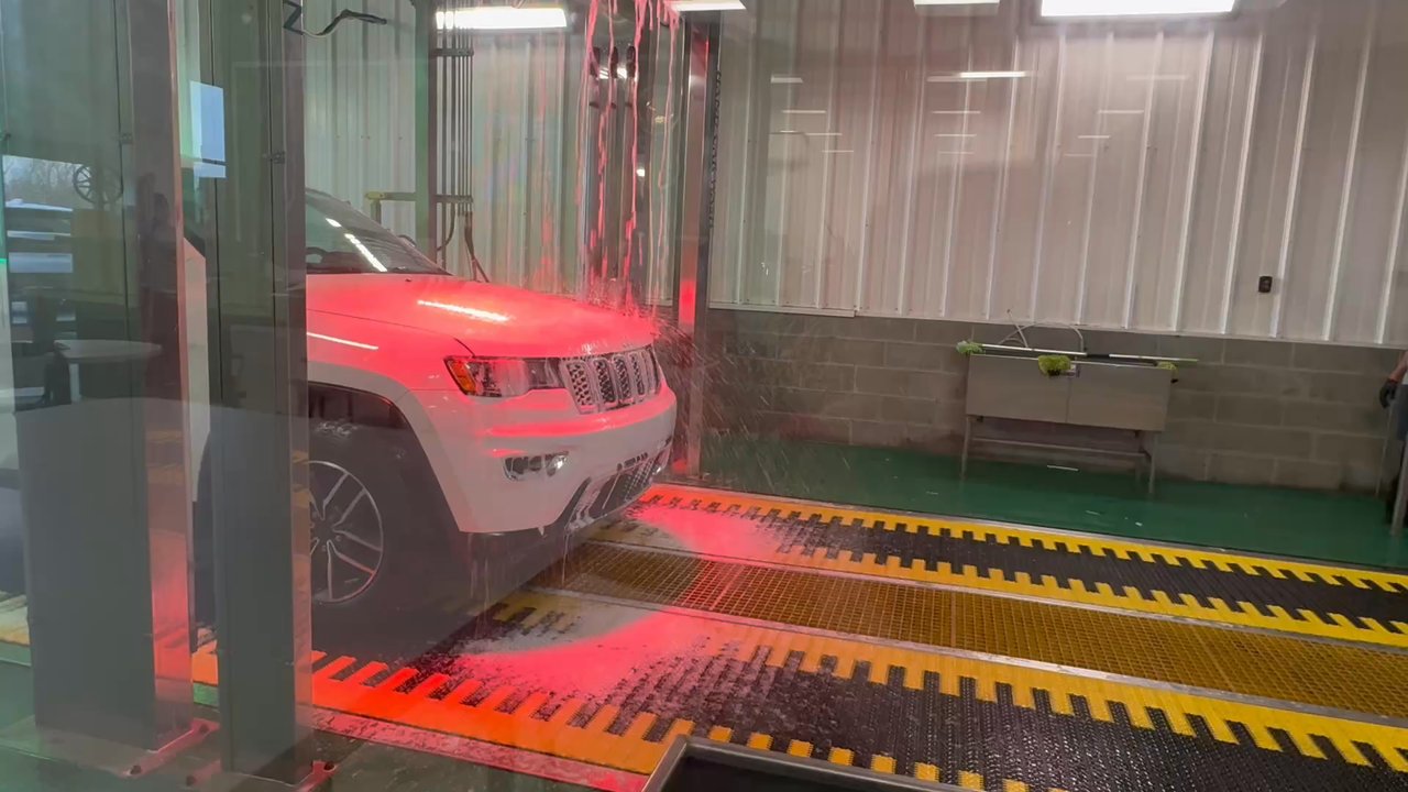 Castro Oasis Auto Salon - Castro Oasis's beautiful, state of the art car wash! - Auto Customization Near Me - West Haven, Connecticut