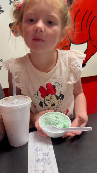 Razorback Ribs - Mint chocolate chip for the win!!! - Barbeque Near Me - Yellville, Arkansas