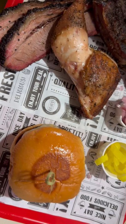 Fikscue Craft BBQ - Barbeque Near Me - Alameda, California
