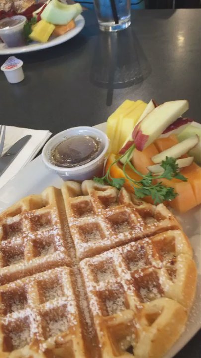 Paul Gregory's - Waffles & fresh fruit. Veggie omelette, home fries & home made toast. - Bakeries Near Me - Southington, Connecticut