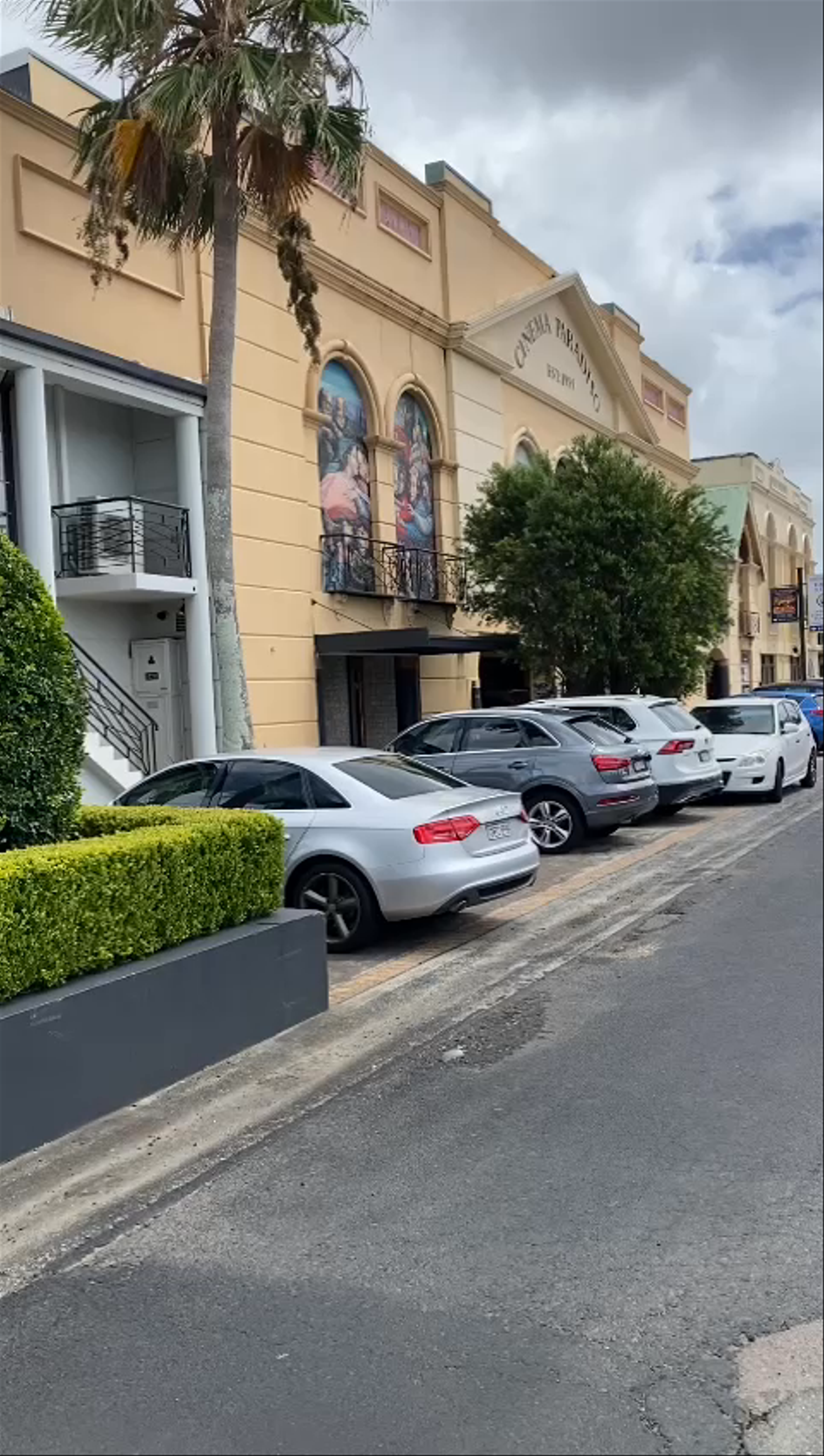 Cinema Paradiso and Streetscape Walk in Ettalong Beach, Australia