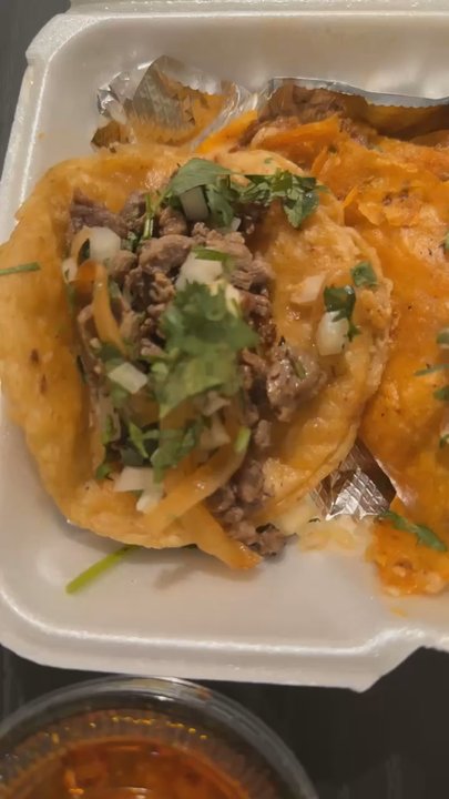 Que Chidos Tacos - Birria tacos are a must try - Food Trucks Near Me - Orlando, Florida