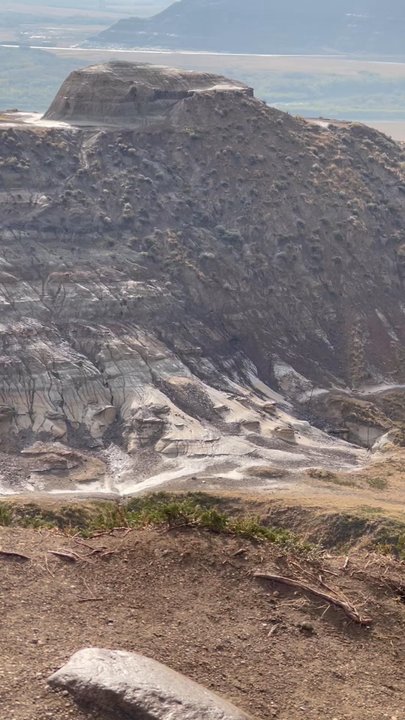 Horsethief Canyon - Hiking Near Me - Munson, Alberta