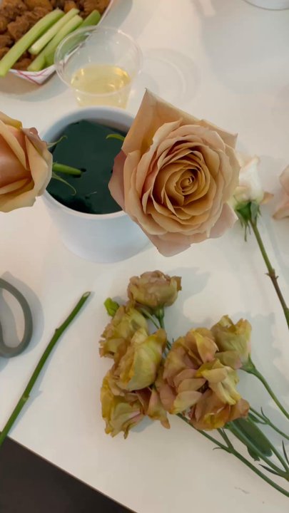 Bloom Maven - Workshop time! - Florists Near Me - Tucson, Arizona