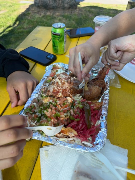 Tacos J Torres - Honduran Near Me - Buttonwillow, California