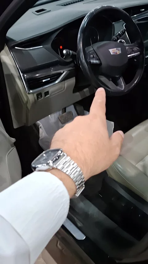 كاديلاك اكس تي 4 350T 2020