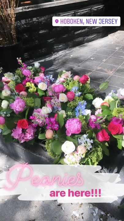 Hudson Flowers - Florists Near Me - Hoboken, New Jersey