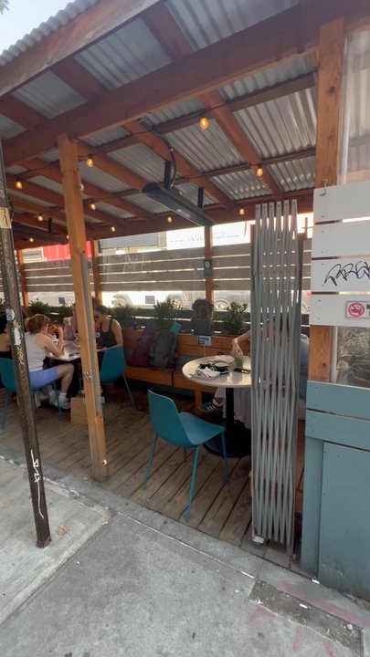 Greta Coffee and Kitchen - Outdoors seating area - Coffee & Tea Near Me - Brooklyn, New York