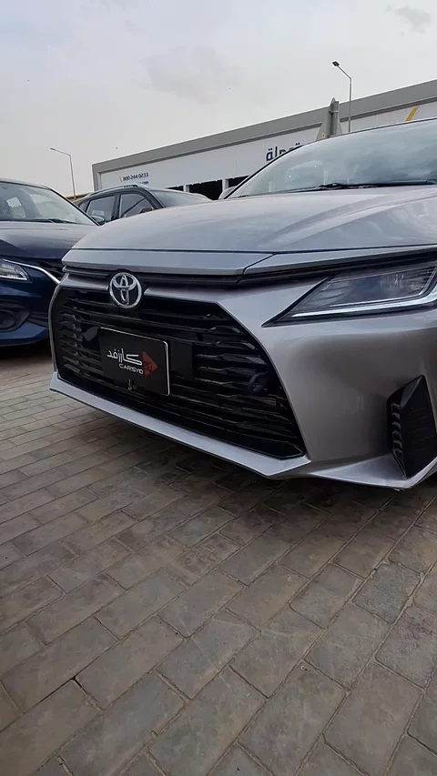 تويوتا يارس Y 2023