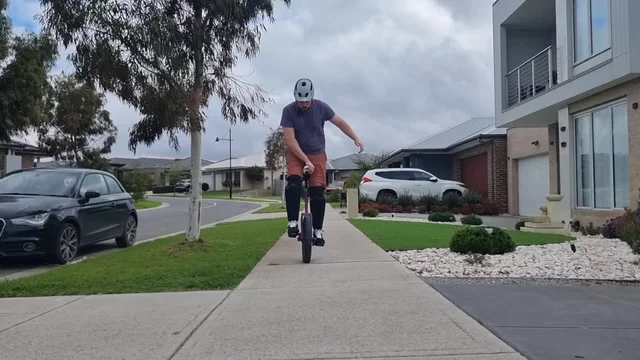 riu set: Outspin. First time on a unicycle in years 😊