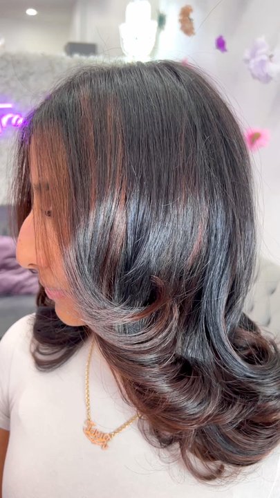Extraglossy SALON - Hair Salons Near Me - Astoria, New York