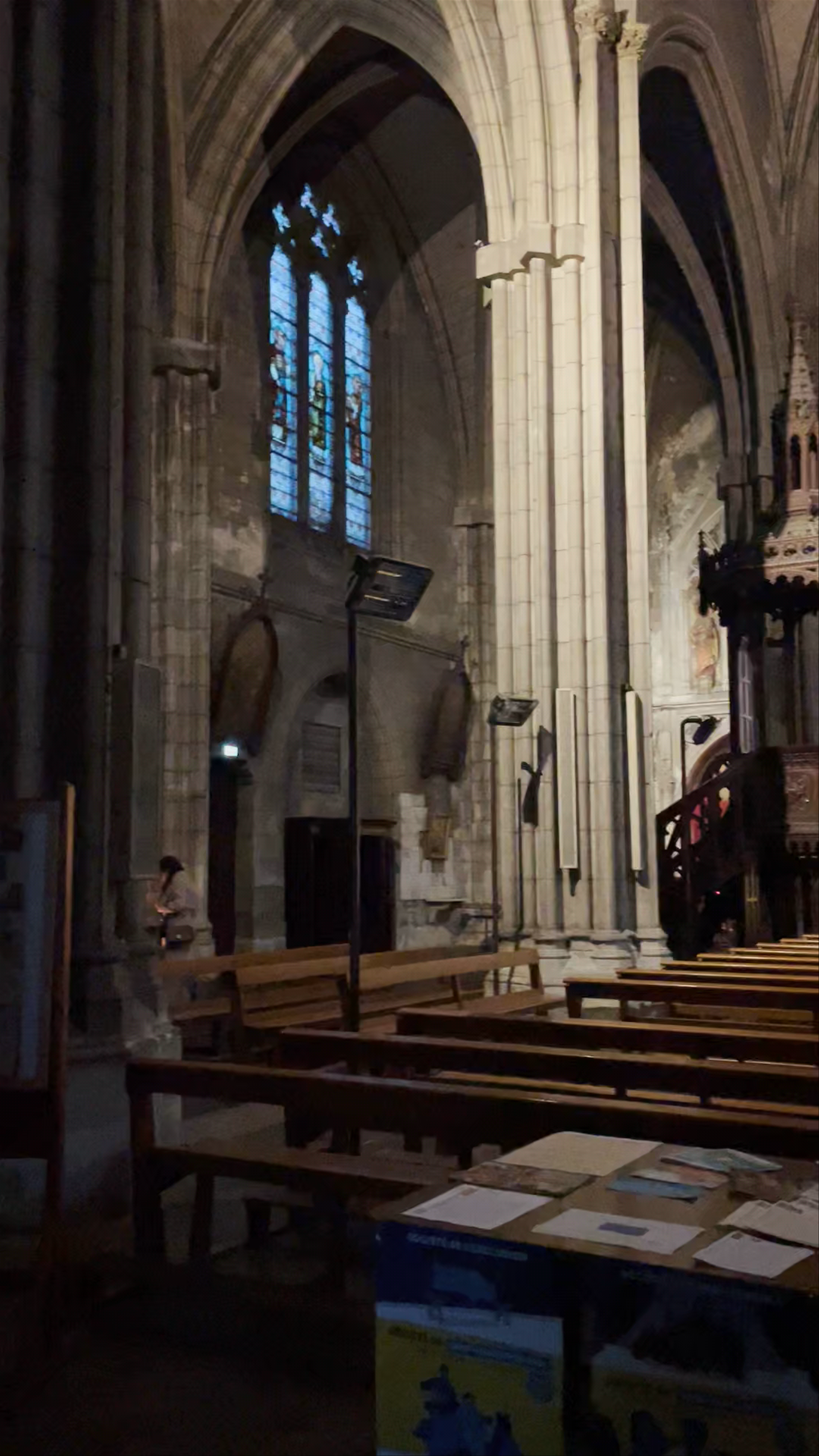 Église Saint-Pierre: Timeless Gothic Elegance in Bordeaux