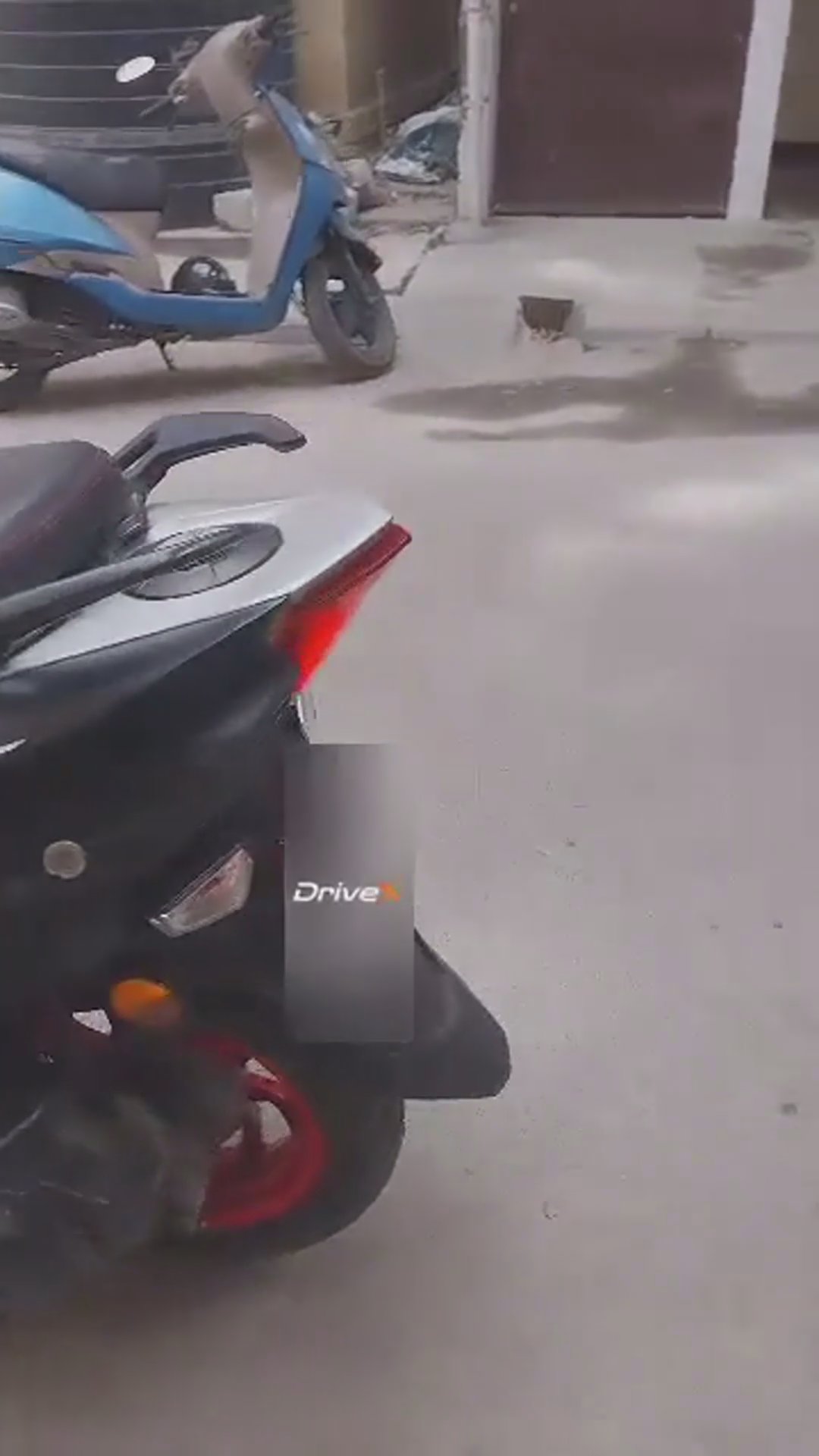 Walk-around video thumbnail