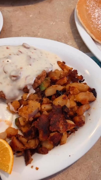 Coyote Cafe - Comfort Food Near Me - Vista, California