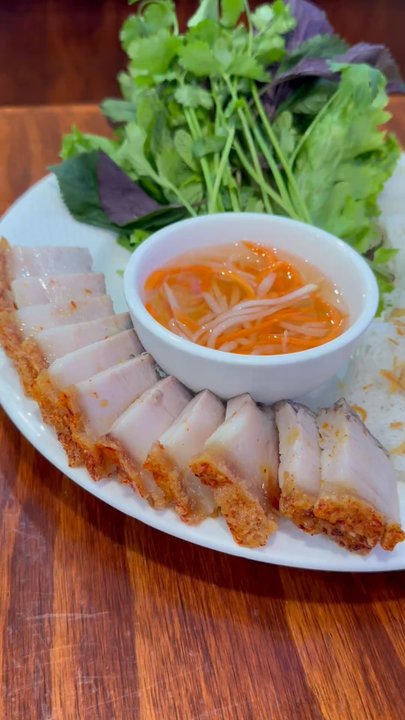Loi's Kitchen - Crispy Pork - Vietnamese Near Me - Garden Grove, California