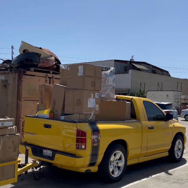 Oji Closeouts - Furniture Sale - Discount Store Near Me - Cudahy, California