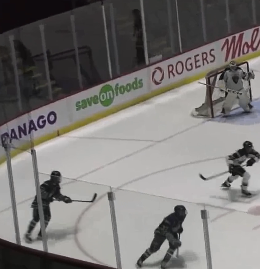 Roman Singh's Incredible Blocker Save | Valley West Giants AAA U18 Highlights