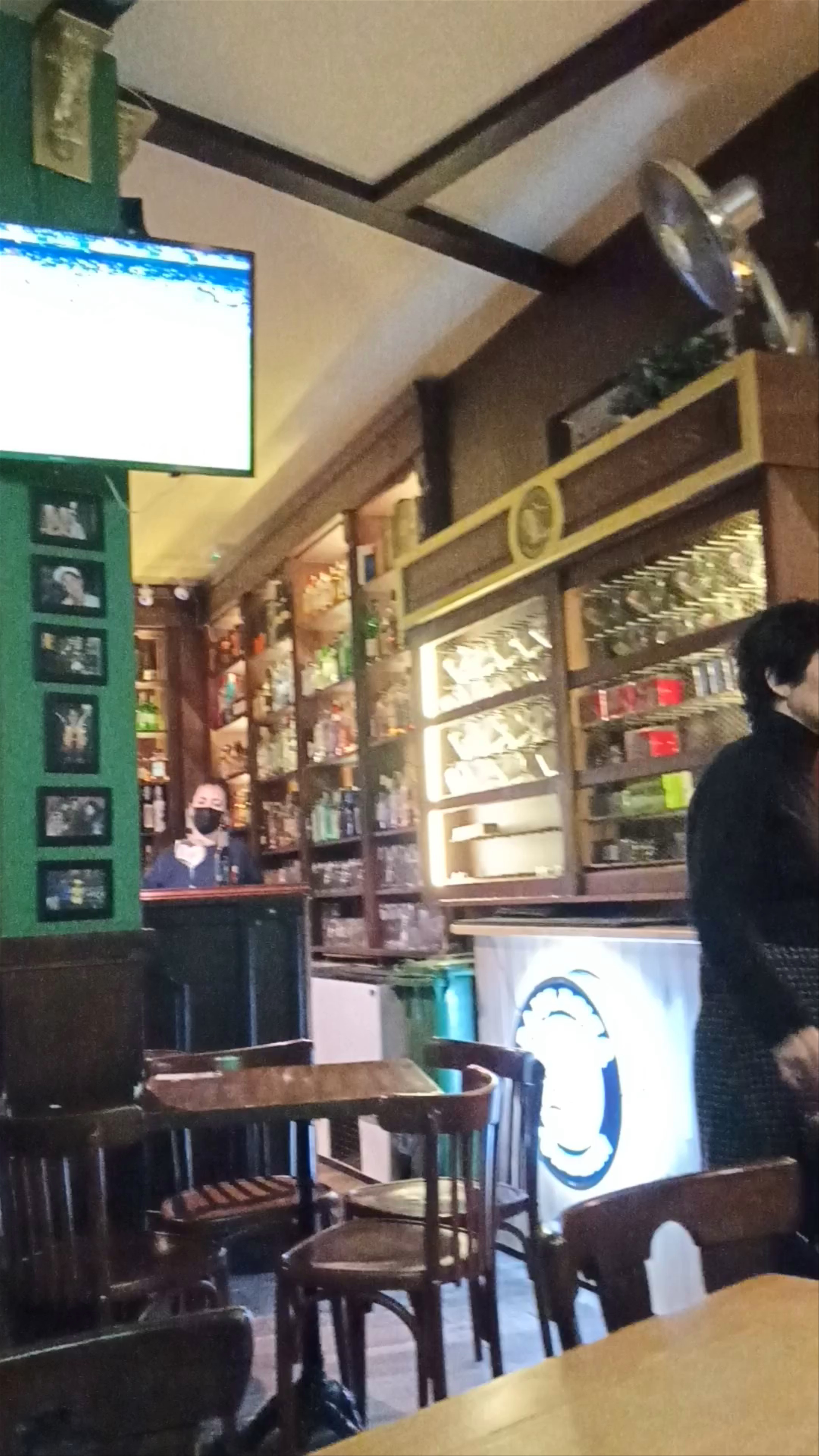 The Lounge Bar Experience in València, Spain