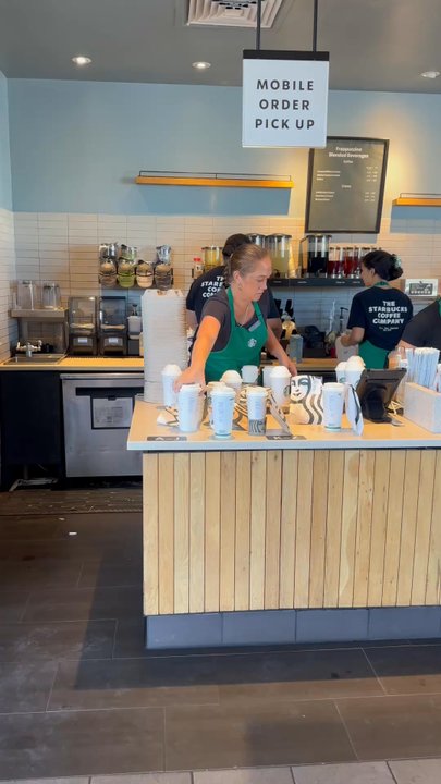 Starbucks - Beautiful Clean very inviting everybody so happy - Coffee & Tea Near Me - Waianae, Hawaii