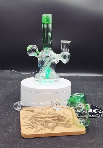 Preview pic of No Reserve Beastworks Dab rig÷hammer