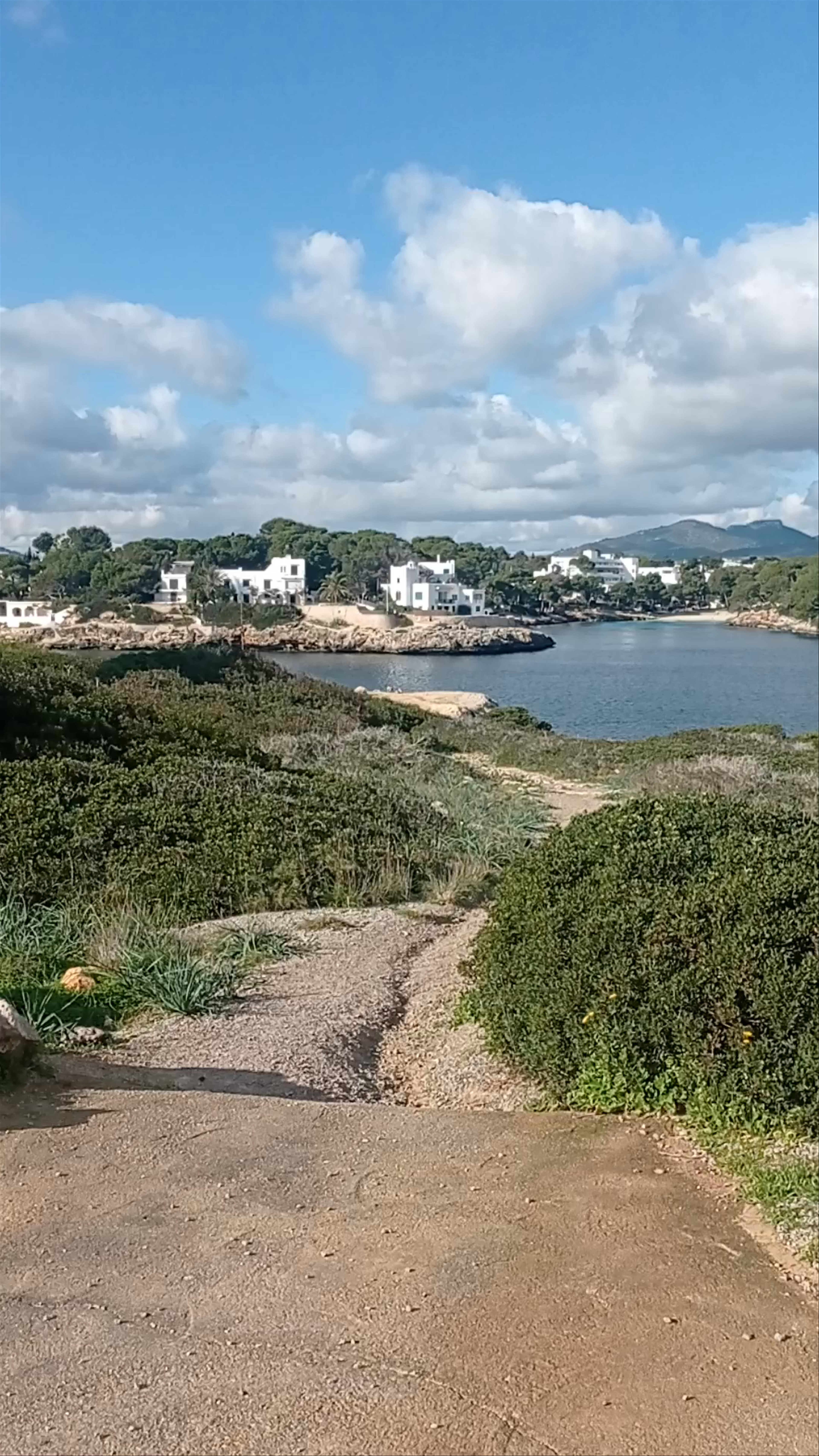 Es Forti: Coastal Serenity and Historic Charm in Cala d'Or