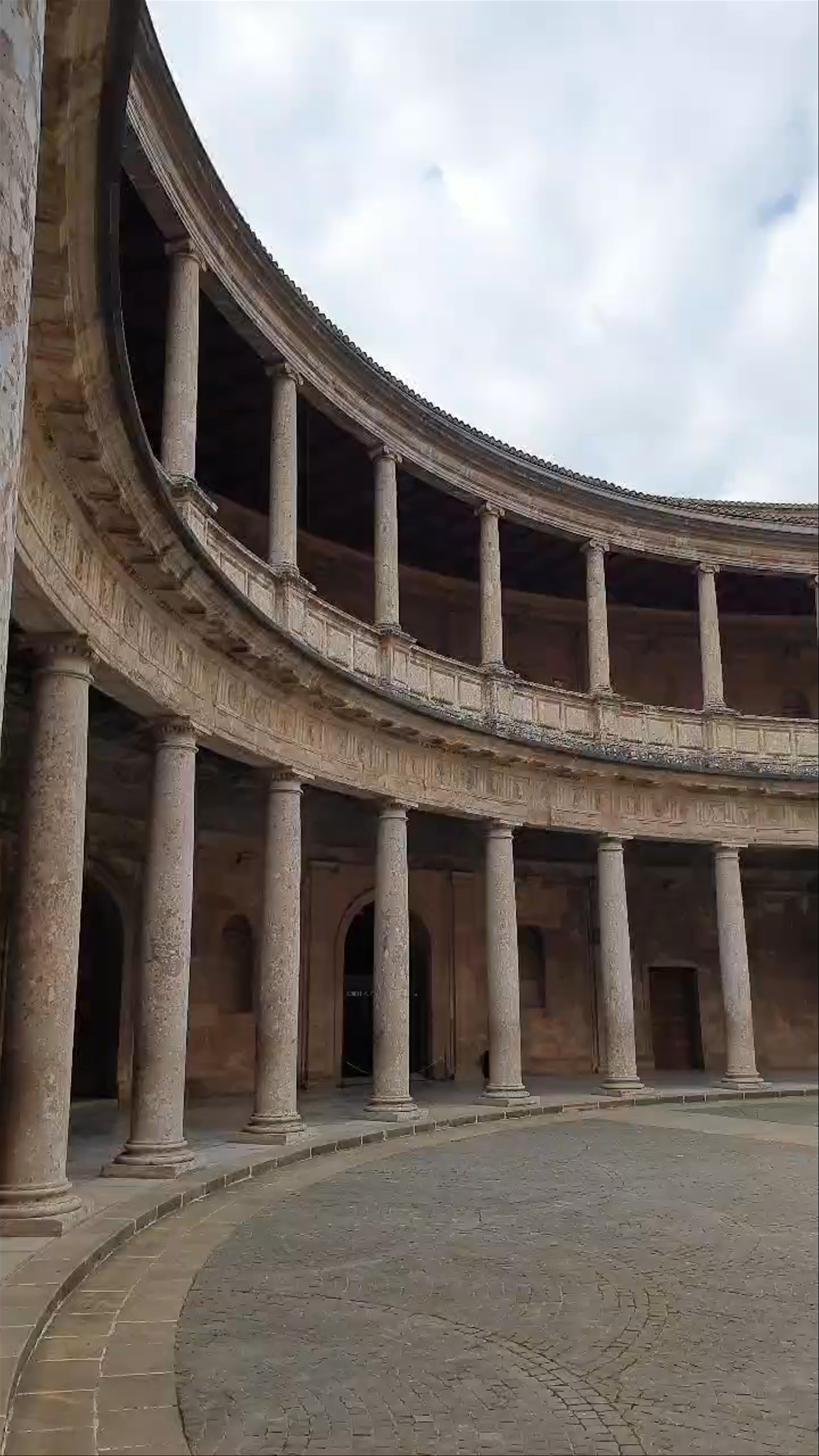 Exploring the Majestic Palacio de Carlos V at La Alhambra, Granada