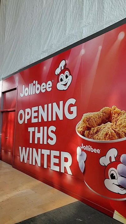 Jollibee - Jollibee location in  square one mall beside aroma and opposite moxies  . . Enter from fountain entrance by  terminal - Chicken Shop Near Me - Mississauga, Alberta