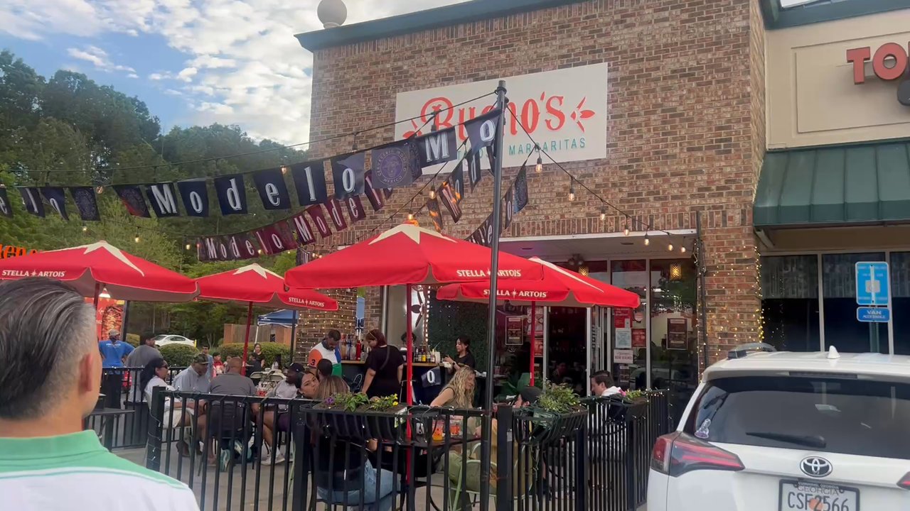 Buenos - Cinco de mayo - Mexican Near Me - Duluth, Georgia