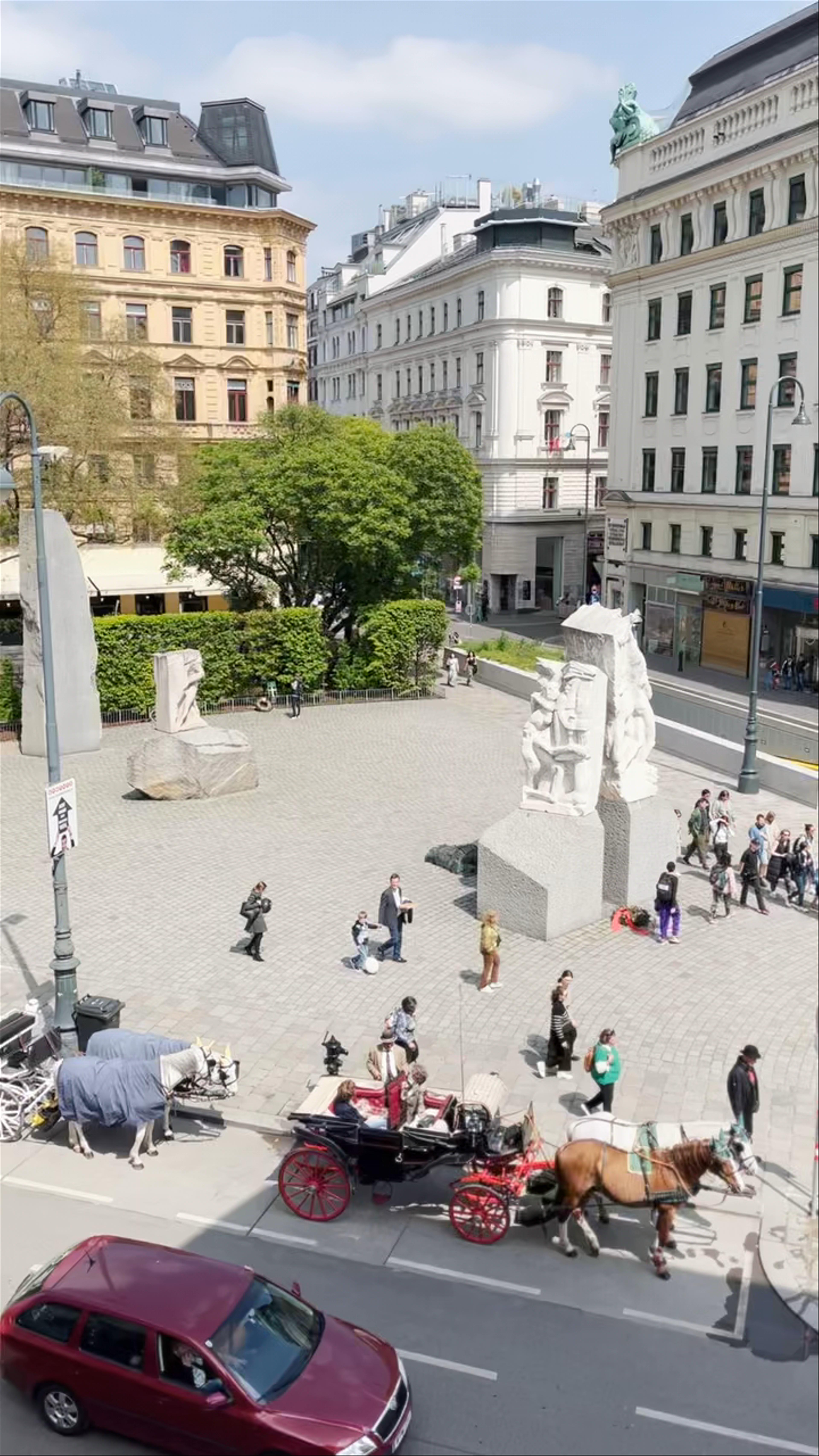 Vienna Opera State and Surrounding Historic Square Experience