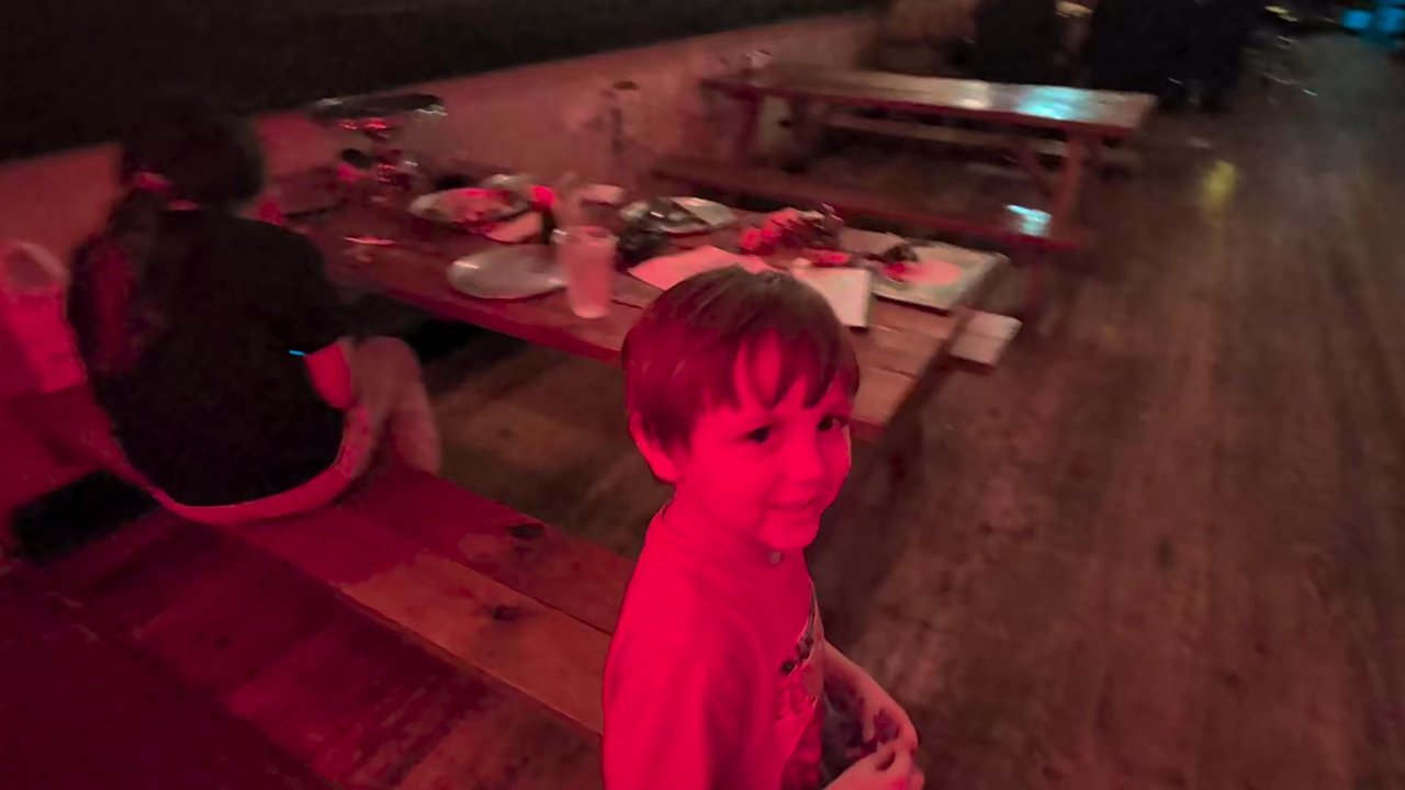 Loop & Lil's Pizza - Pizza Near Me - Lockhart, Texas