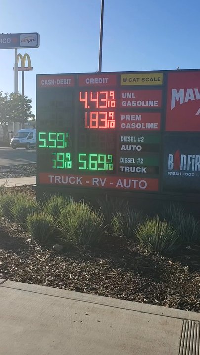 Maverik Adventure's First Stop - Outside - Convenience Stores Near Me - Oroville, California