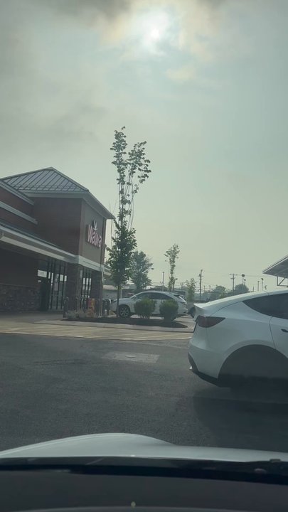 Tesla Supercharger - EV Charging Stations Near Me - Fairfax, Virginia