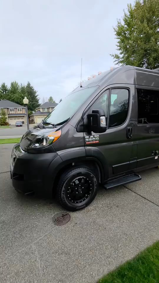 Truck City RV - #20591 - 2022 Thor Motor Coach Sequence 3500 159 WB