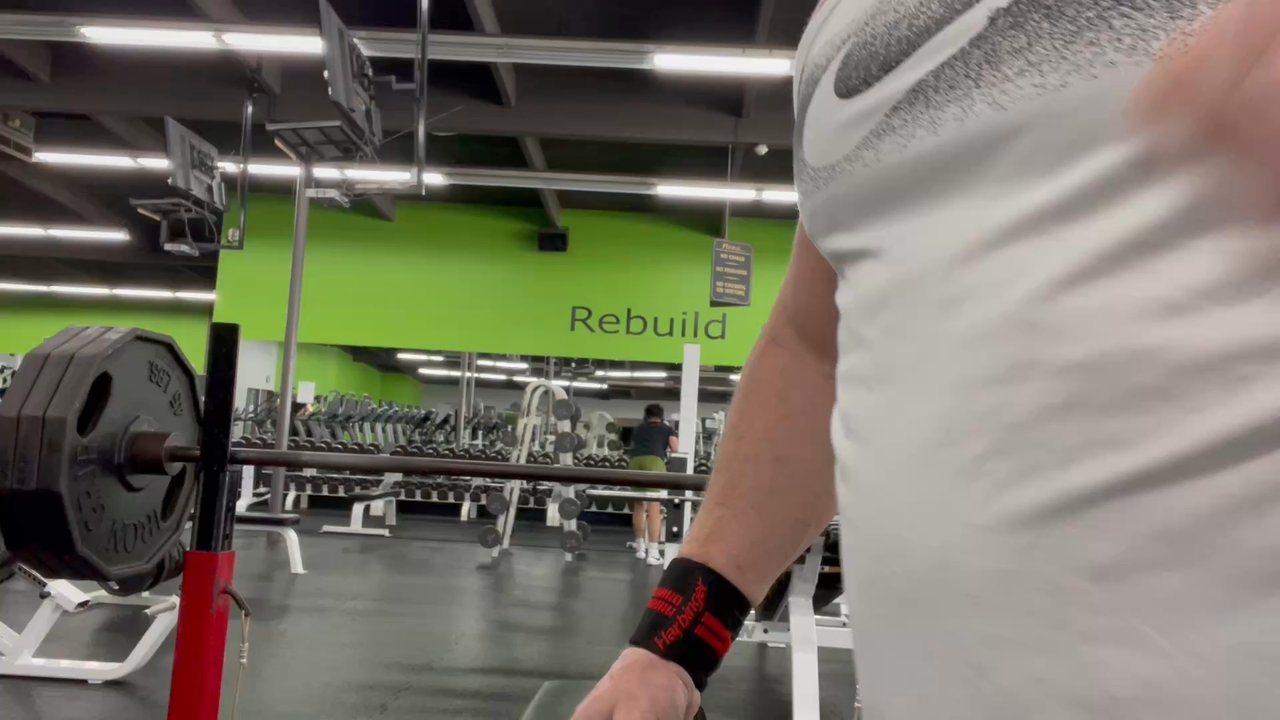Fitness Experience - Just getting a good chest pump in at the best gym in town! - Gyms Near Me - Albany, Oregon