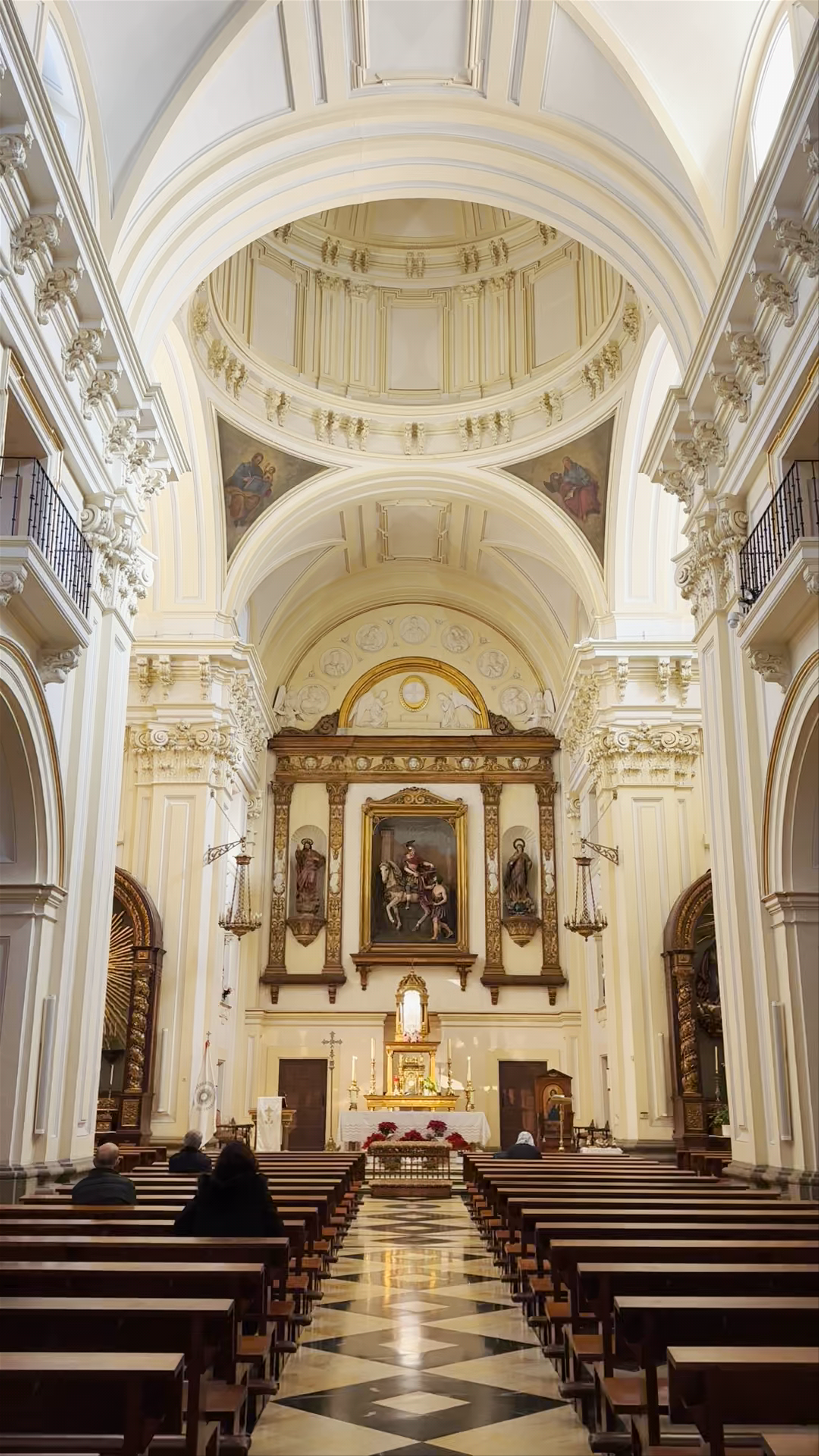 Iglesia de San Martín de Tours: Majestic Baroque Elegance in Madrid