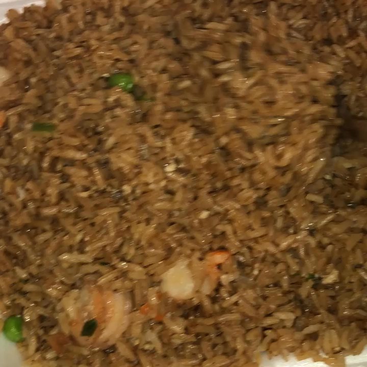 Yang's Kitchen Chinese Restaurant - 90% rice, 10% shrimp -- unacceptable! - Chinese Near Me - Waller, Texas