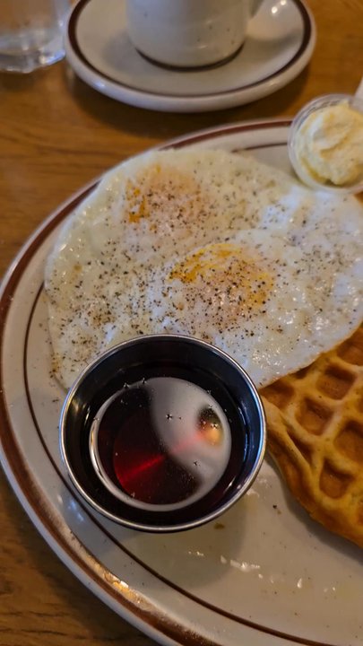 Paul's Restaurant - Breakfast & Brunch Near Me - Vancouver, Washington
