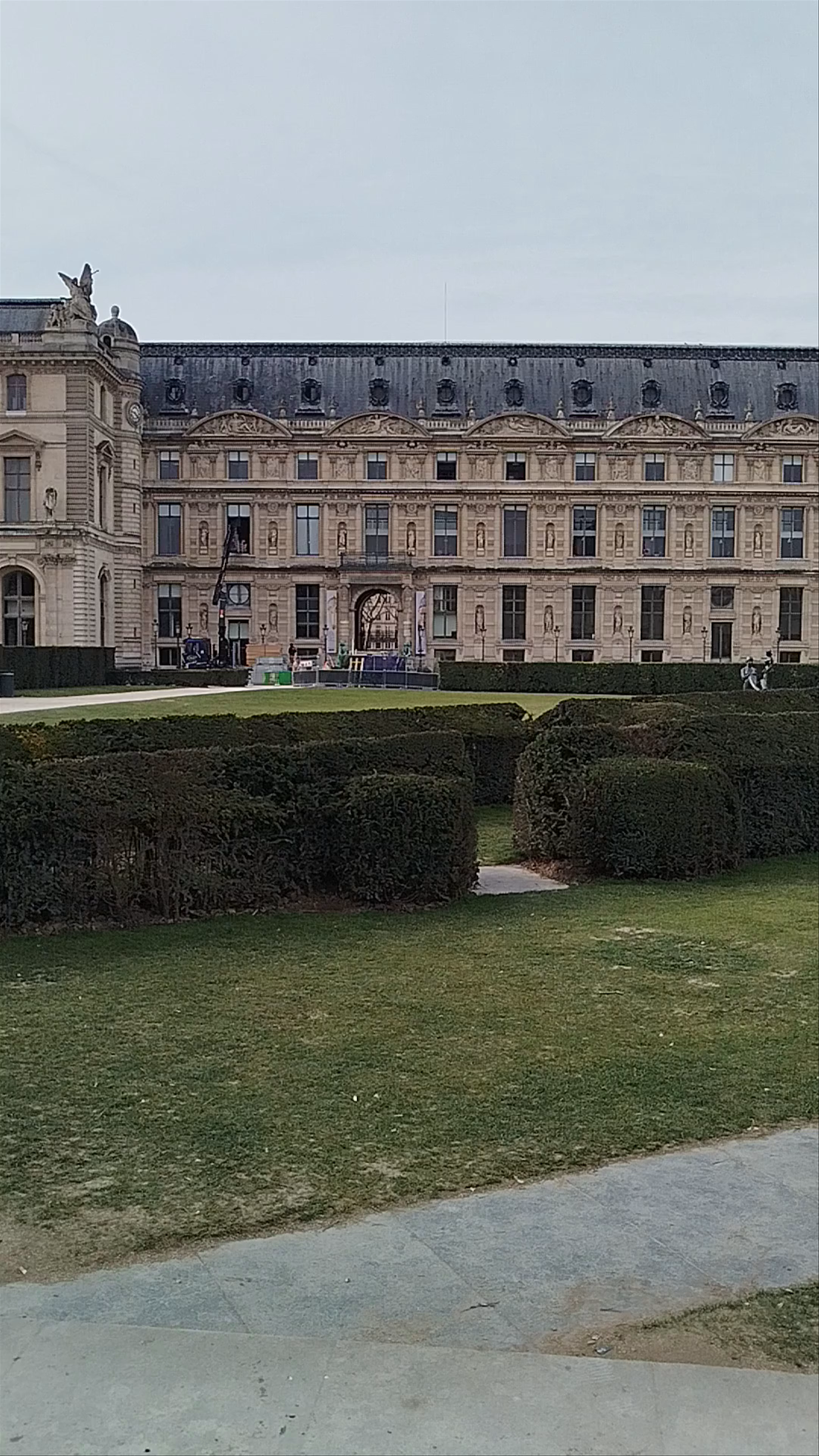 Serene Stroll Through Jardin du Carrousel, Paris