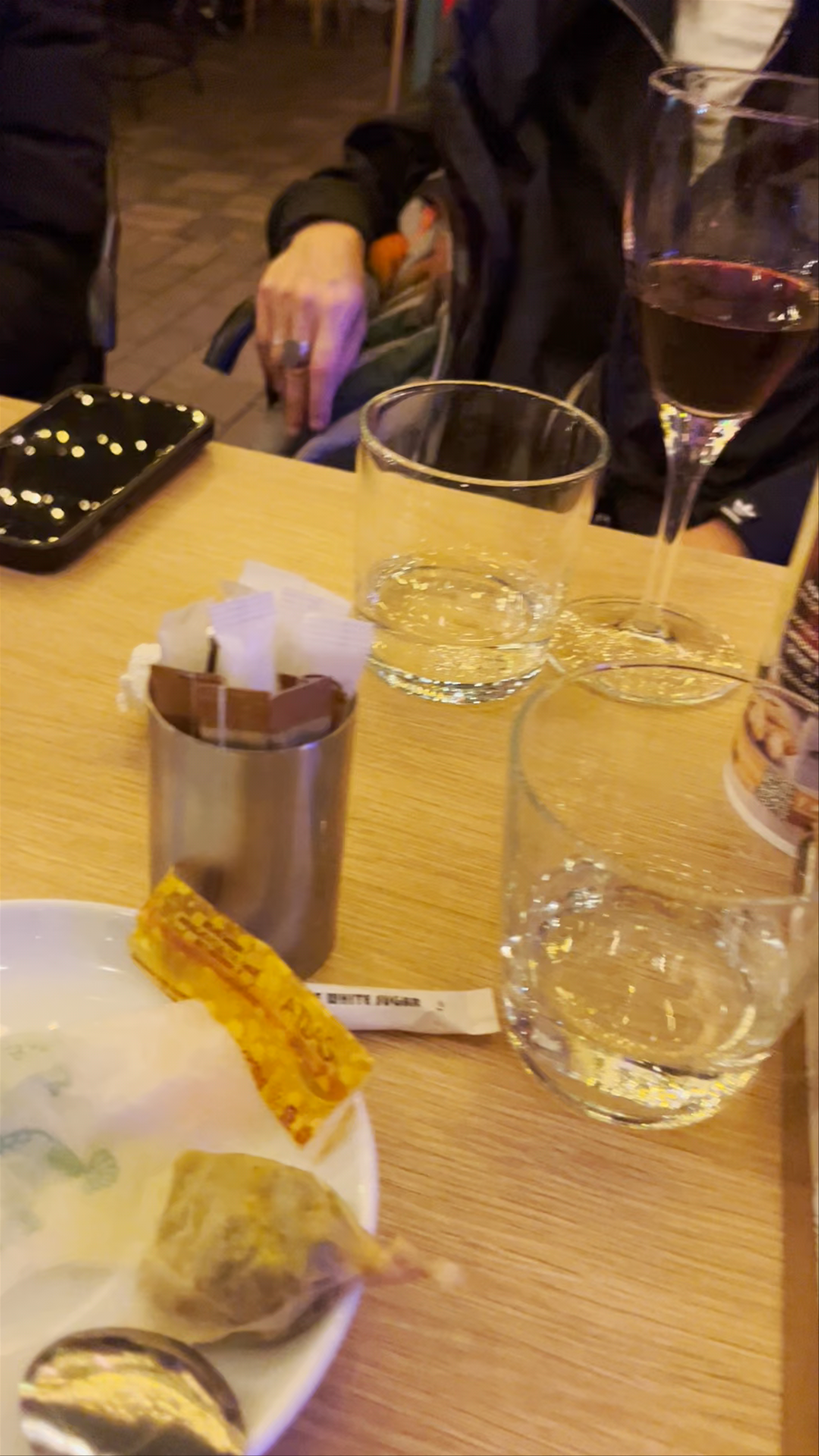 Kivotos Cafe Bar