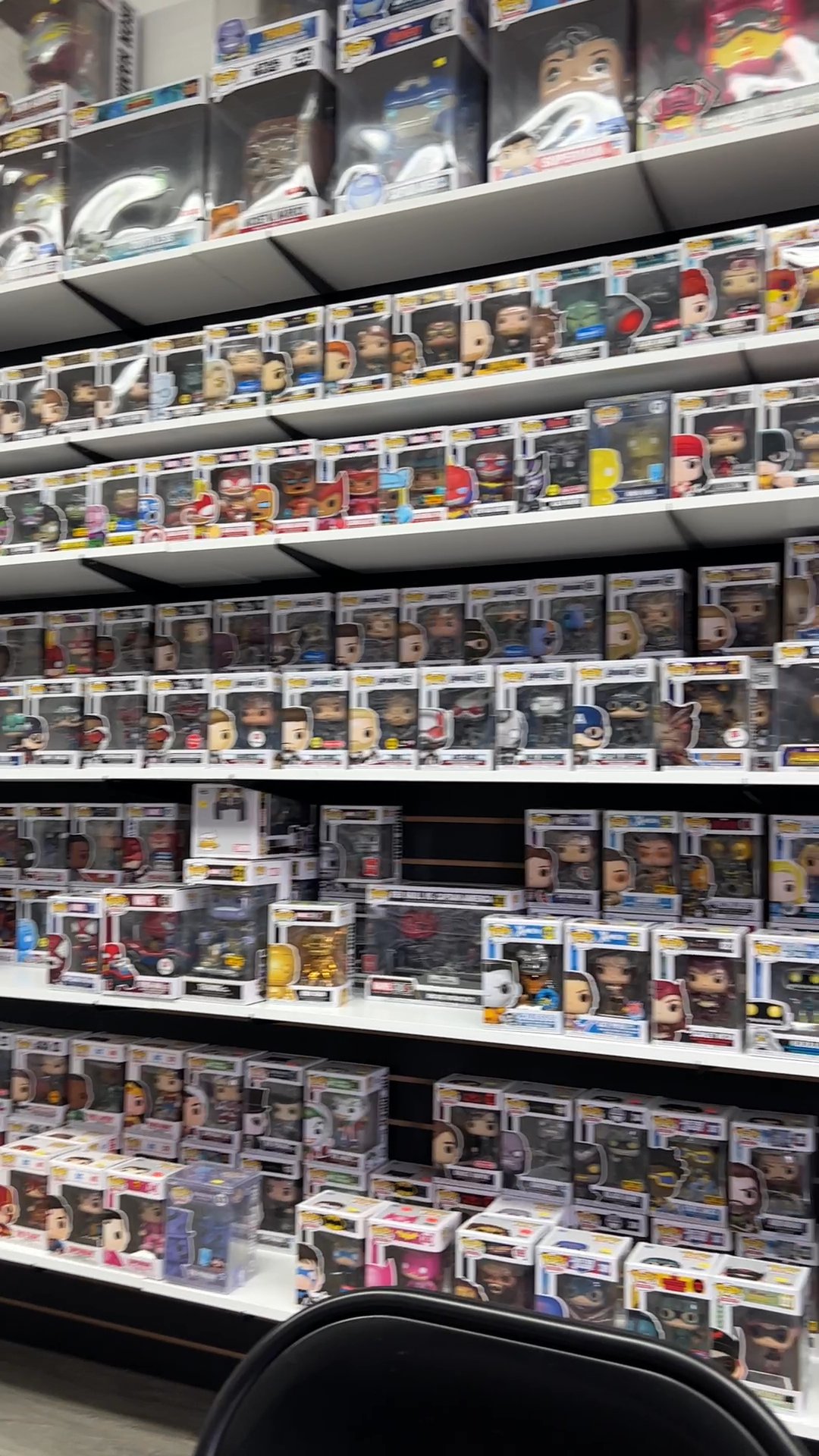 Whatnot - 🏃‍♂️💨 Quick Funko Stream! 🏃‍♂️💨 Quick Auctions! Over 400 Pops ...