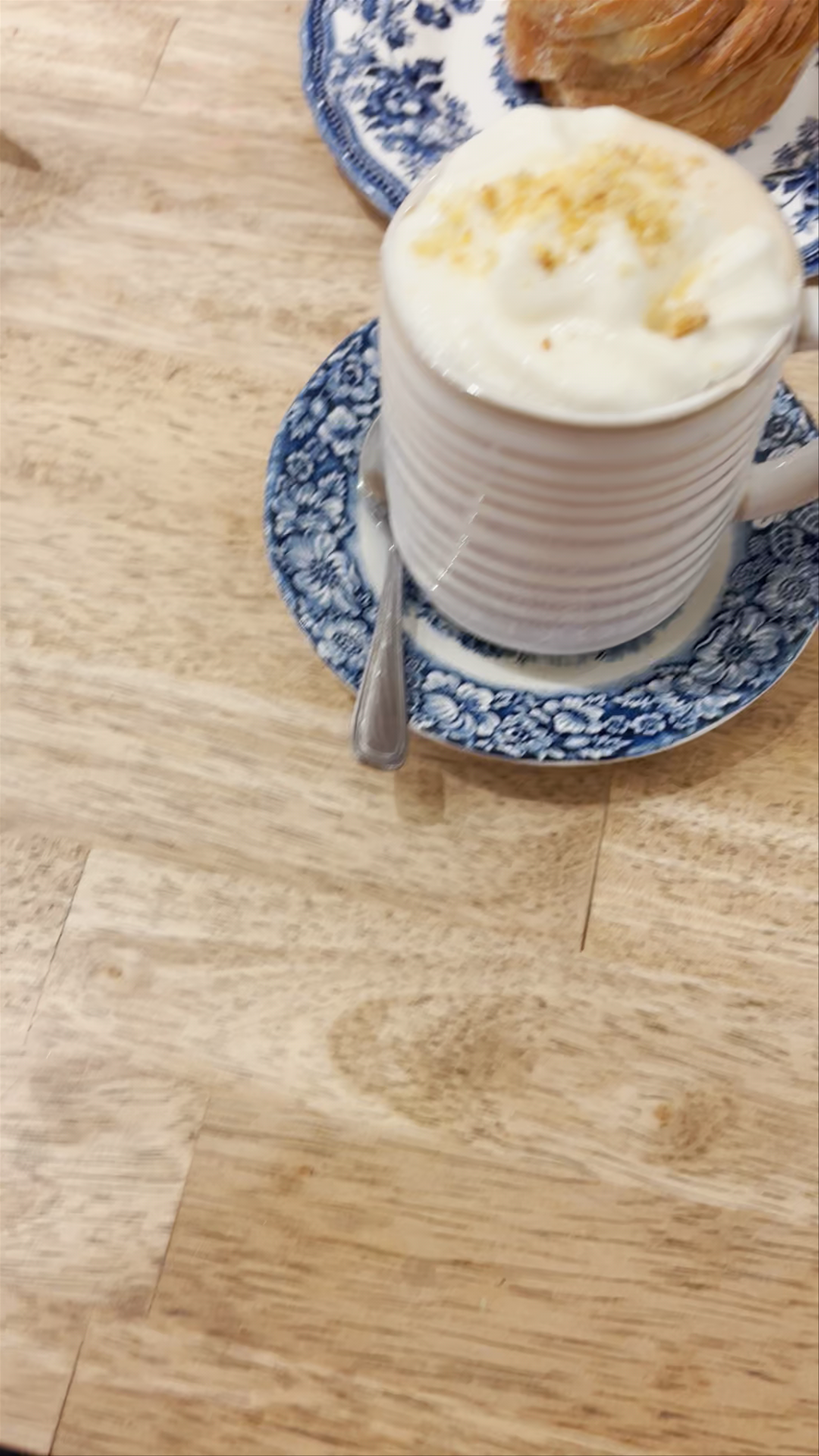Cozy Café Vibes with Artisan Coffee and Pastry in Washington D.C.