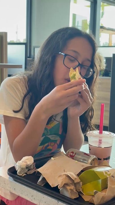 Del Taco - Daughter hates tacos. But loves these lol - Tacos Near Me - Bradenton, Florida