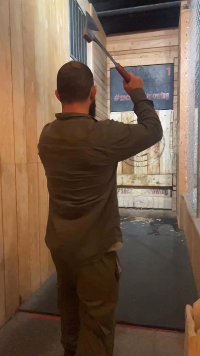 Social Axe Throwing - Axe Throwing Near Me - Ogden, Utah