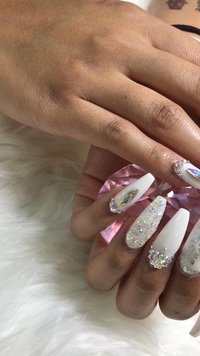 Silky Nails - Nails By Cindy - Nail Salons Near Me - Irving, Texas