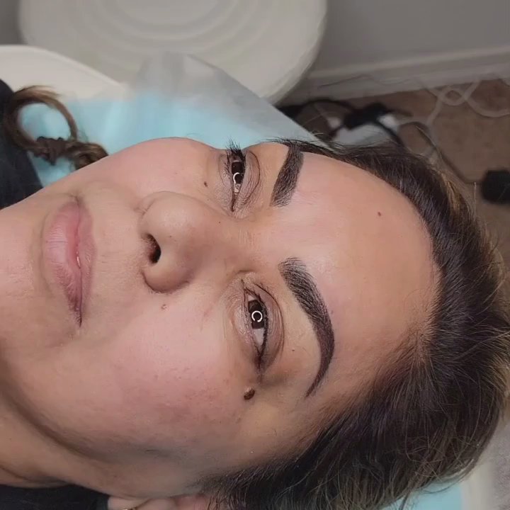Dream lashes and brows  - Combo brows after touch-up - Eyelash Service Near Me - Phoenix, Arizona